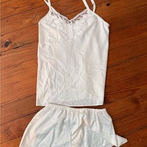 White Lace Trim Bridal Sleepwear Set